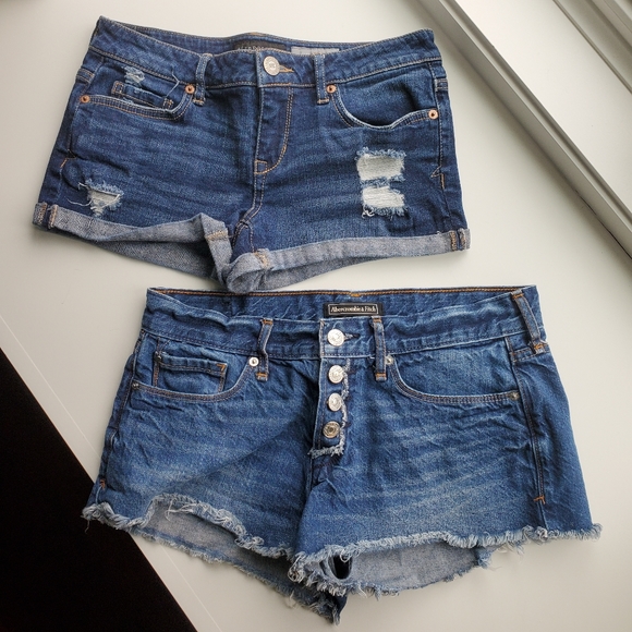 2 Dark Wash Denim Jean Shorts Bundle - Picture 1 of 8
